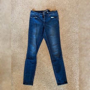 Dark wash mid-rise skinny jeans - size 10L